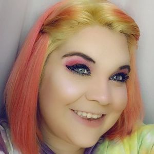 Meet your Posher, Addie